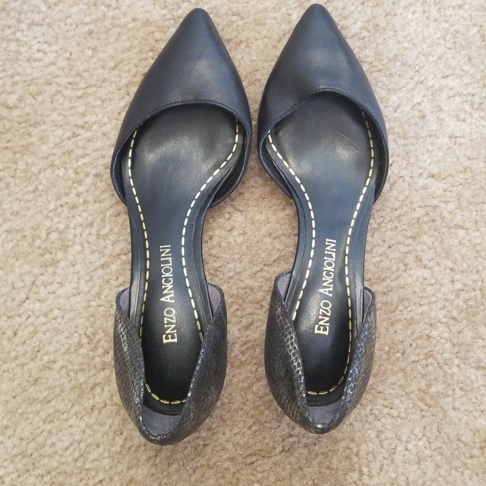 Shoe